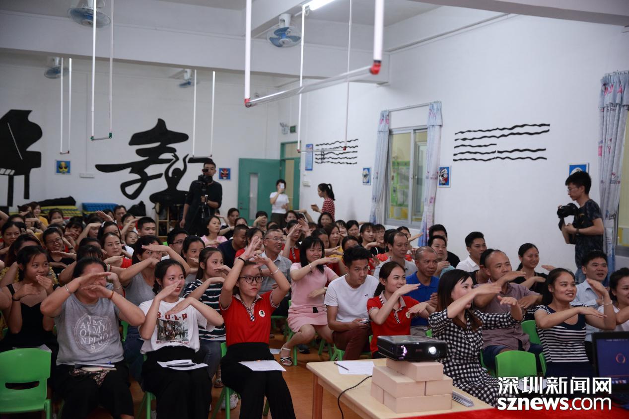 育兒講堂 : 彩田幼兒園 分享 學(xué)習(xí)“數(shù)學(xué)”和“語文”？